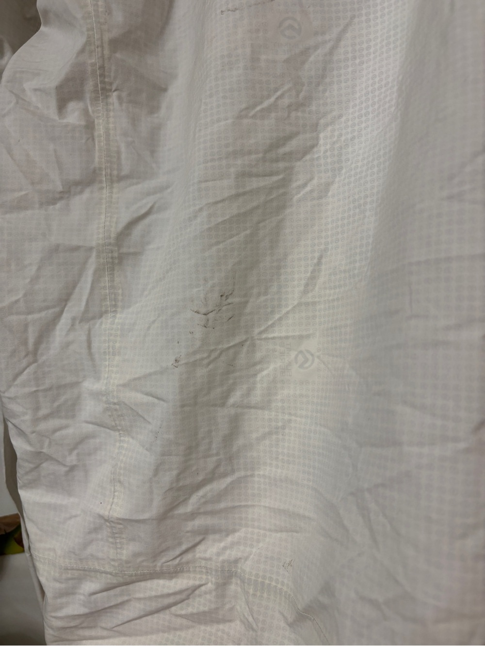 The North Face Summit Series Lightweight White Hooded Jacket - Picture 8 of 8